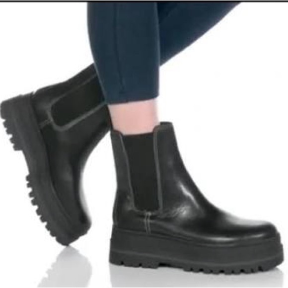 Marc Fisher Chunky lug sole Black Platform Pull On Moto Ankle Boots 8 - Picture 1 of 10